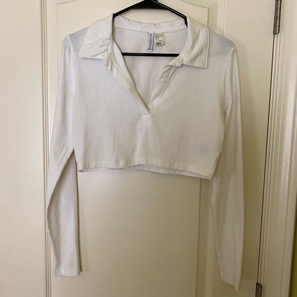 H&M Tops - White Button Down Crop Top
